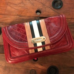 L.A.M.B fade out clutch